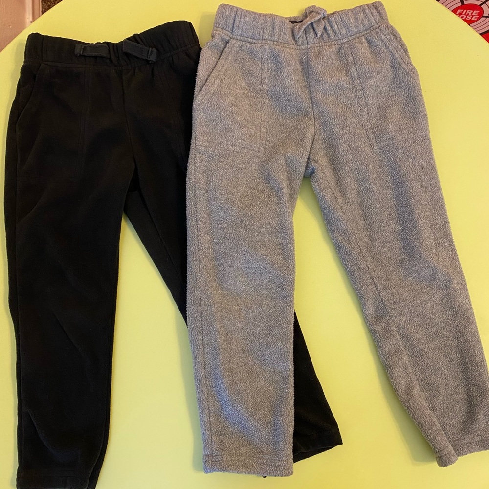 OshKosh 4t Fleece Pants with pockets